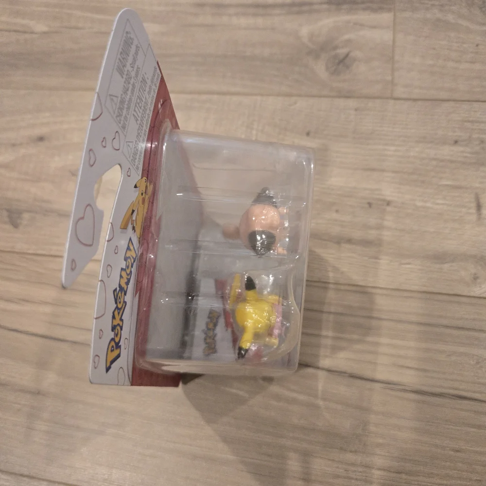 NWT Pokémon Pikachu & Cleffa Battle Figure Pack - Yellow & Pink Sealed